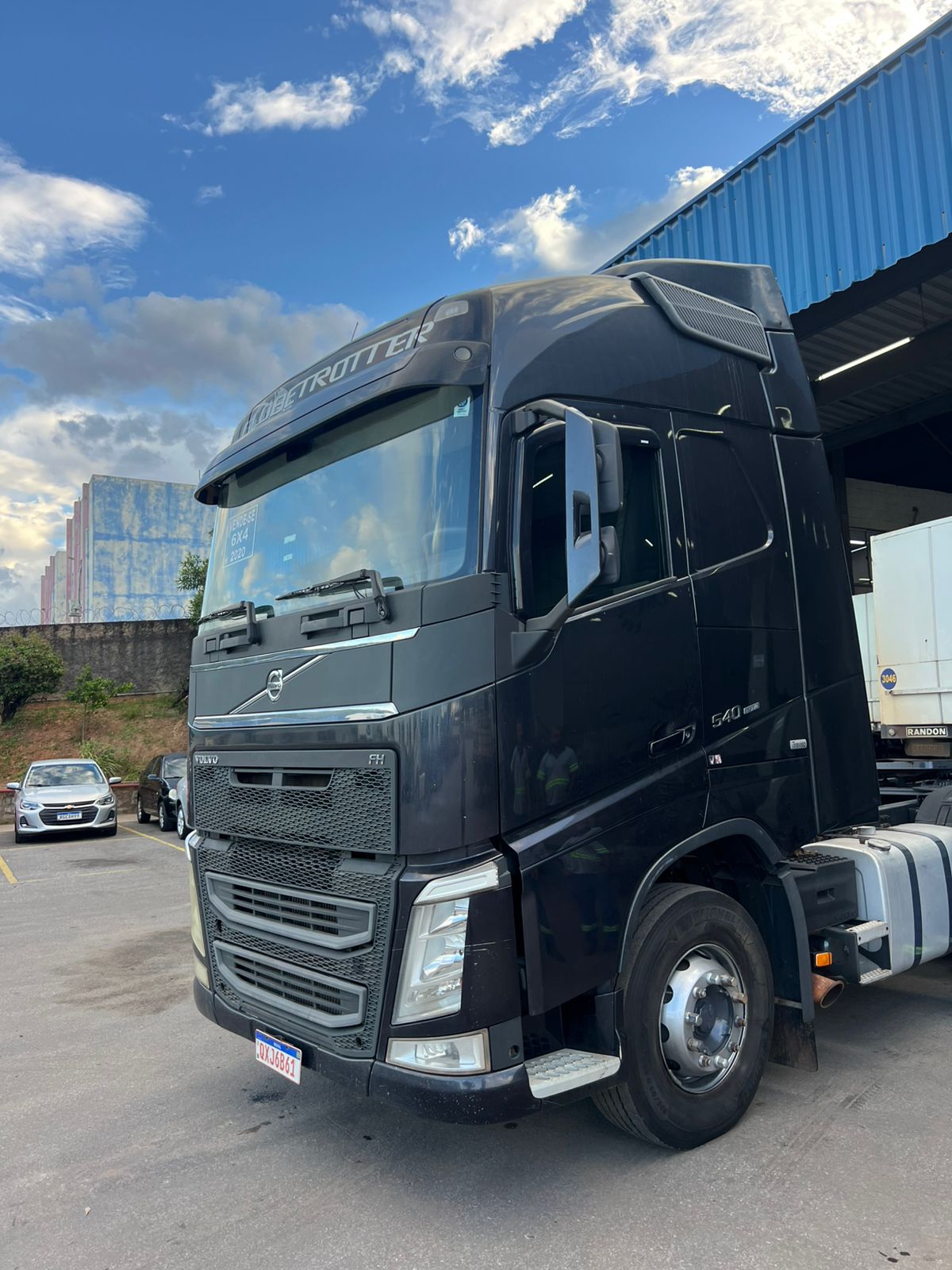 DAF PRETO LATERAL
